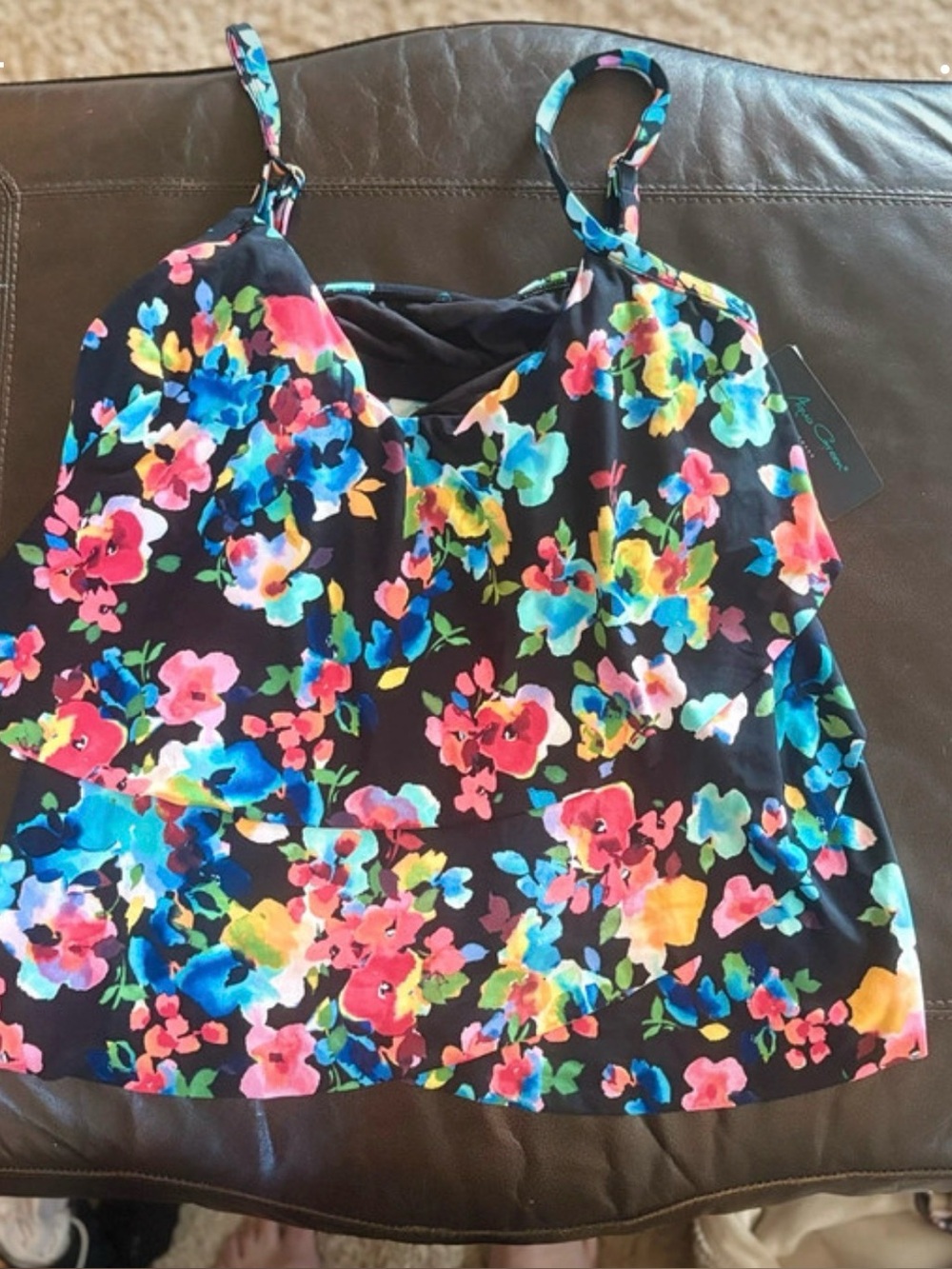 NWT Aqua Green Floral Flyaway Tankini Swim Top XL Style 677406 Black Multicolor